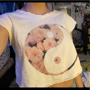 Yang Yang crop top BrandyMelville